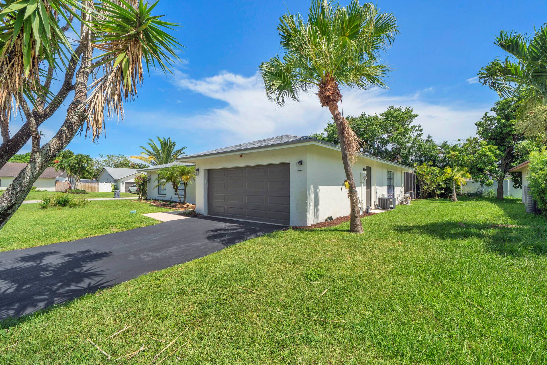 4854 ACORN Drive, Boca Raton, FL 33487 22 Garag (3)