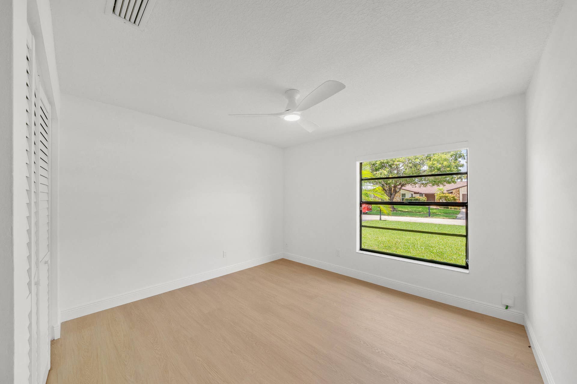 4854 ACORN Drive, Boca Raton, FL 33487 9 Guest Bedroom A (1)