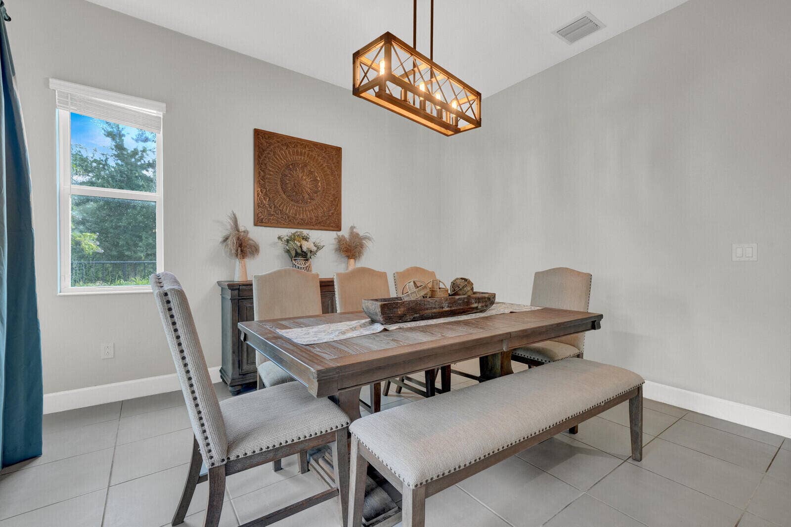 Formal Dining