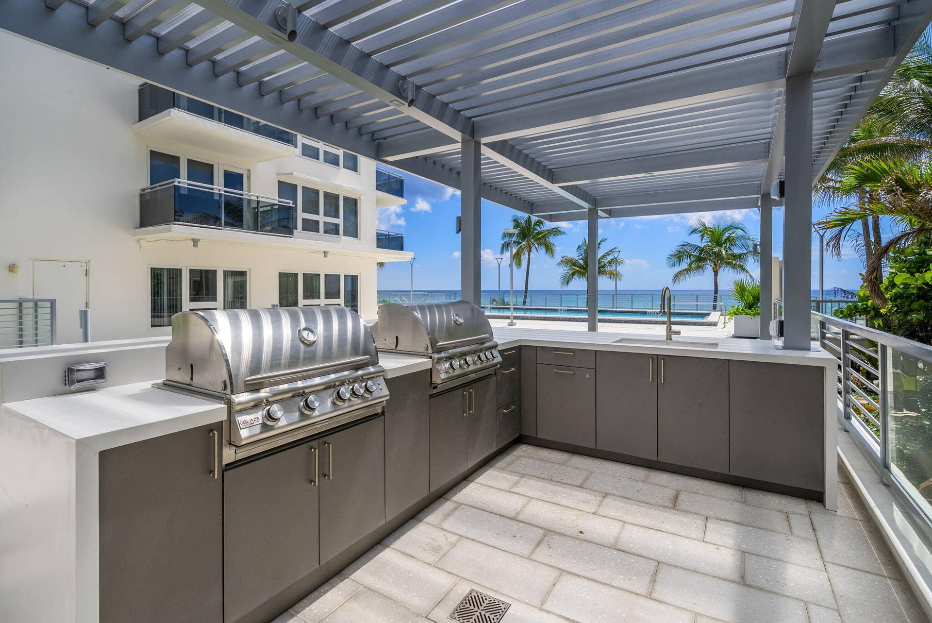Pool Kitchen