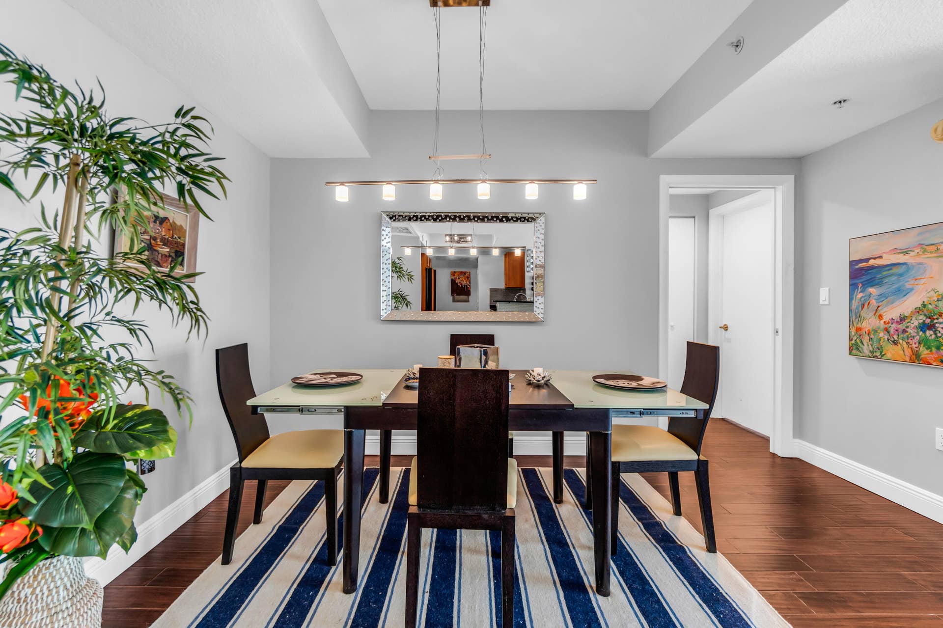 1551 N FLAGLER Drive, #817, West Palm Beach, FL 33401 Dining Area