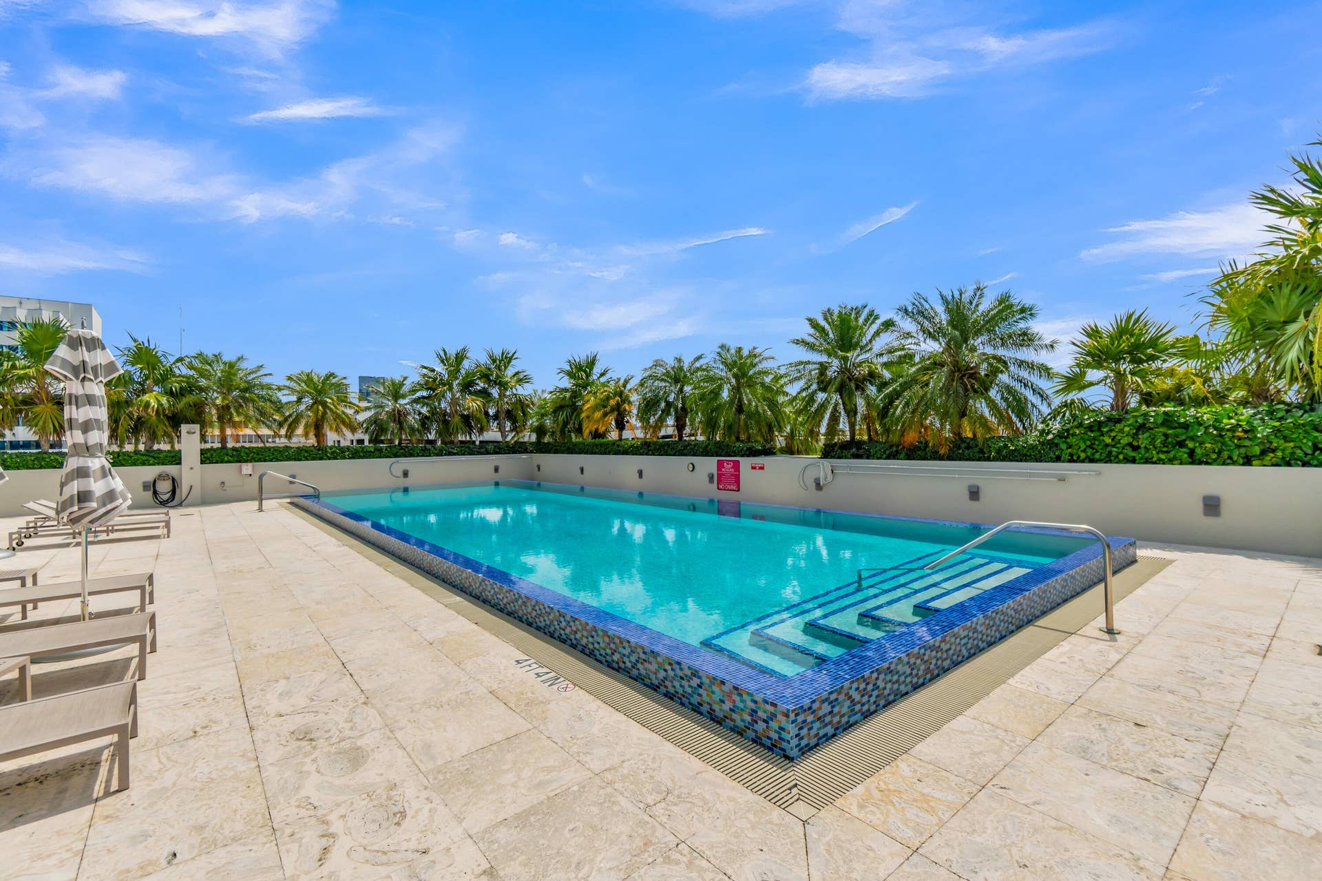 1551 N FLAGLER Drive, #817, West Palm Beach, FL 33401 Serenity Pool