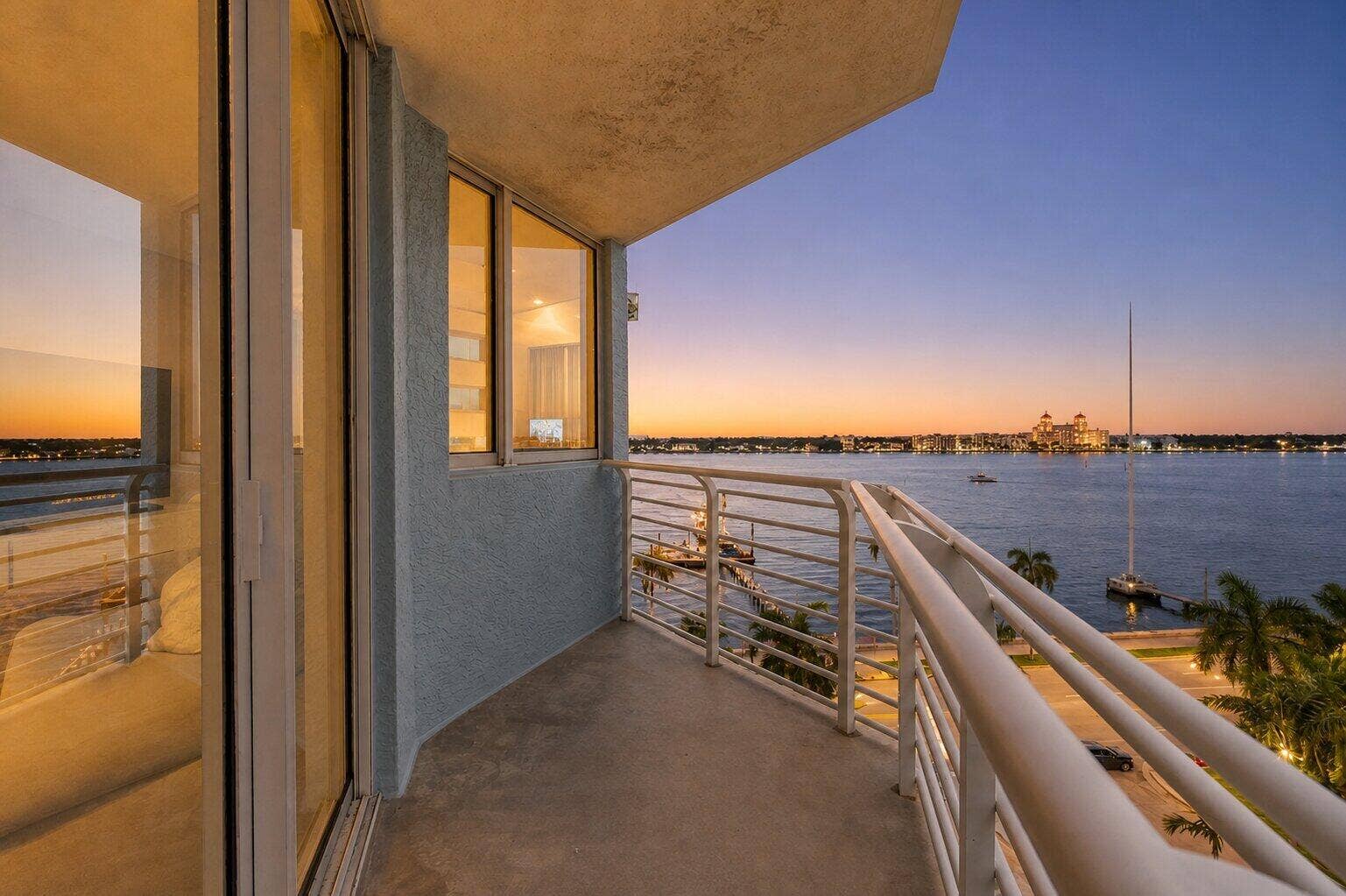 1551 N FLAGLER Drive, #817, West Palm Beach, FL 33401 Sunset View from Balcony