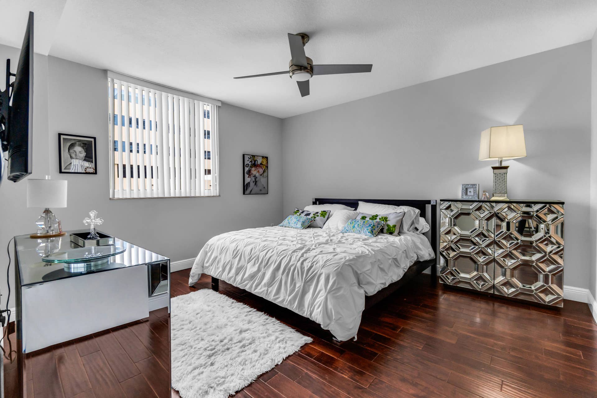 1551 N FLAGLER Drive, #817, West Palm Beach, FL 33401 Master Bedroom