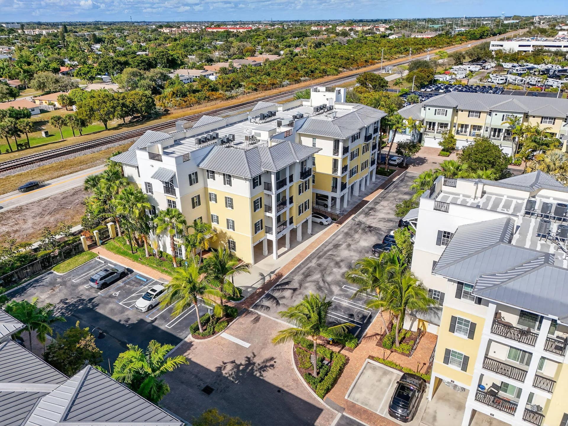 3130 W LATITUDE Circle, #302, Delray Beach, FL 33483 47-web-or-mls-DJI_20260109132423_0516_D