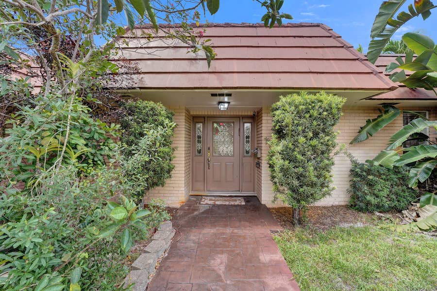 Property photo for 4721 Sarazen Drive, Hollywood, FL