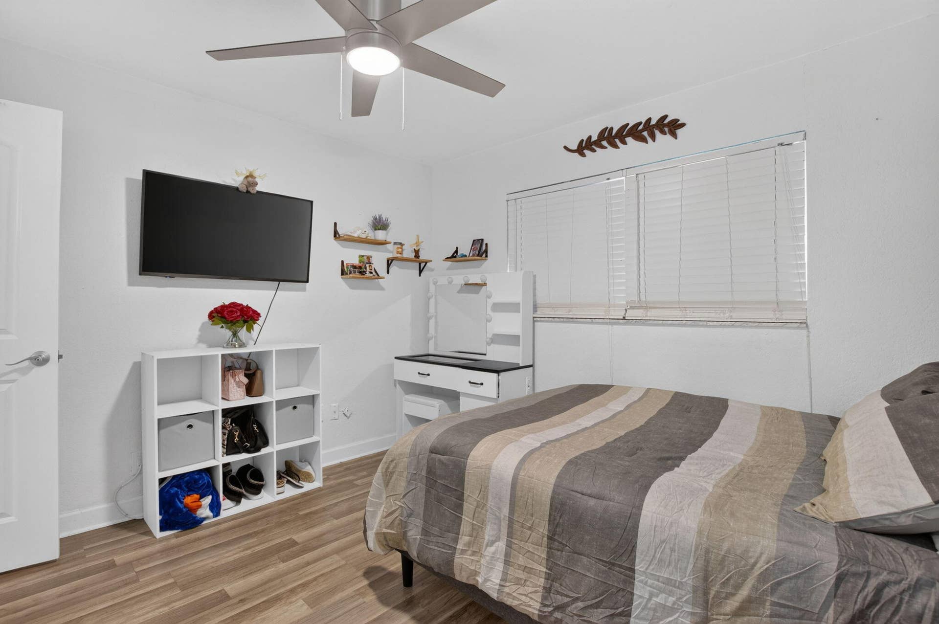 6521 Woodbury Road, Boca Raton, FL 33433 22-web-or-mls-DSC_2013