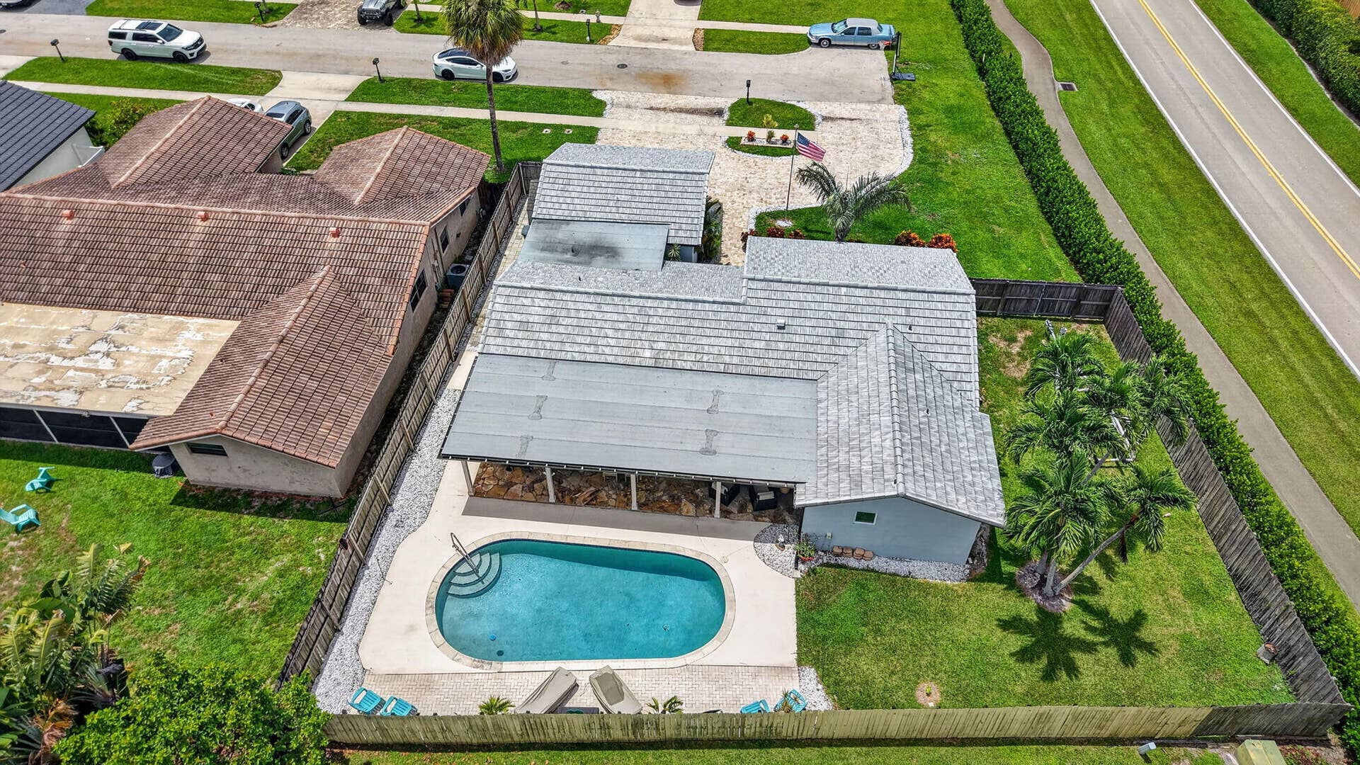 6521 Woodbury Road, Boca Raton, FL 33433 62-web-or-mls-DJI_20260803135637_0470_D