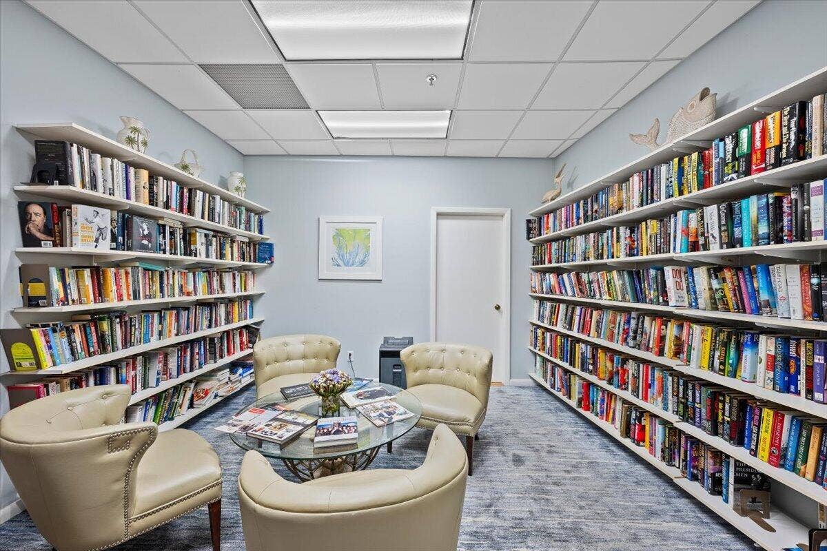 1300 S State Hwy A1A, #119, Jupiter, FL 33477 Library