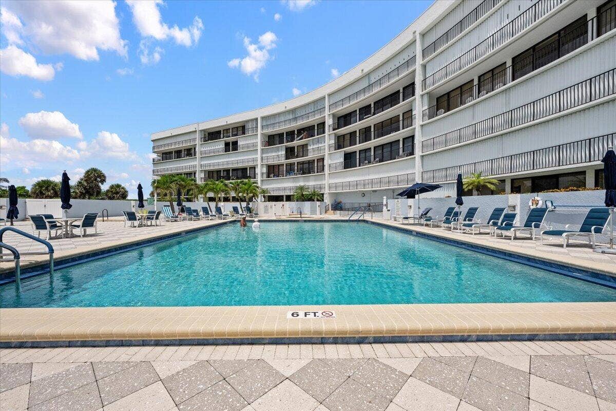 1300 S State Hwy A1A, #119, Jupiter, FL 33477 Pool