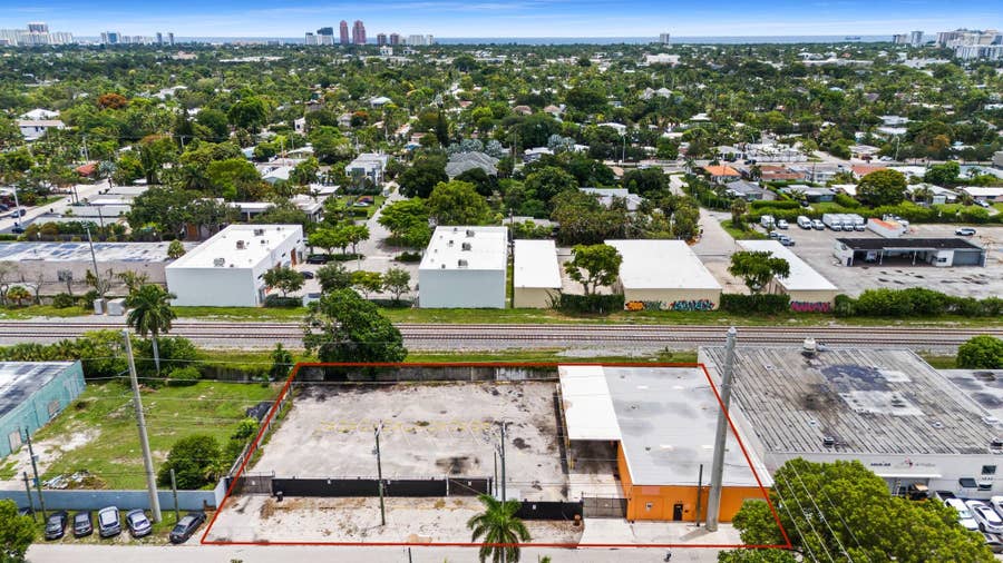 Property photo for 1636 NE 12TH Terrace, Fort Lauderdale, FL