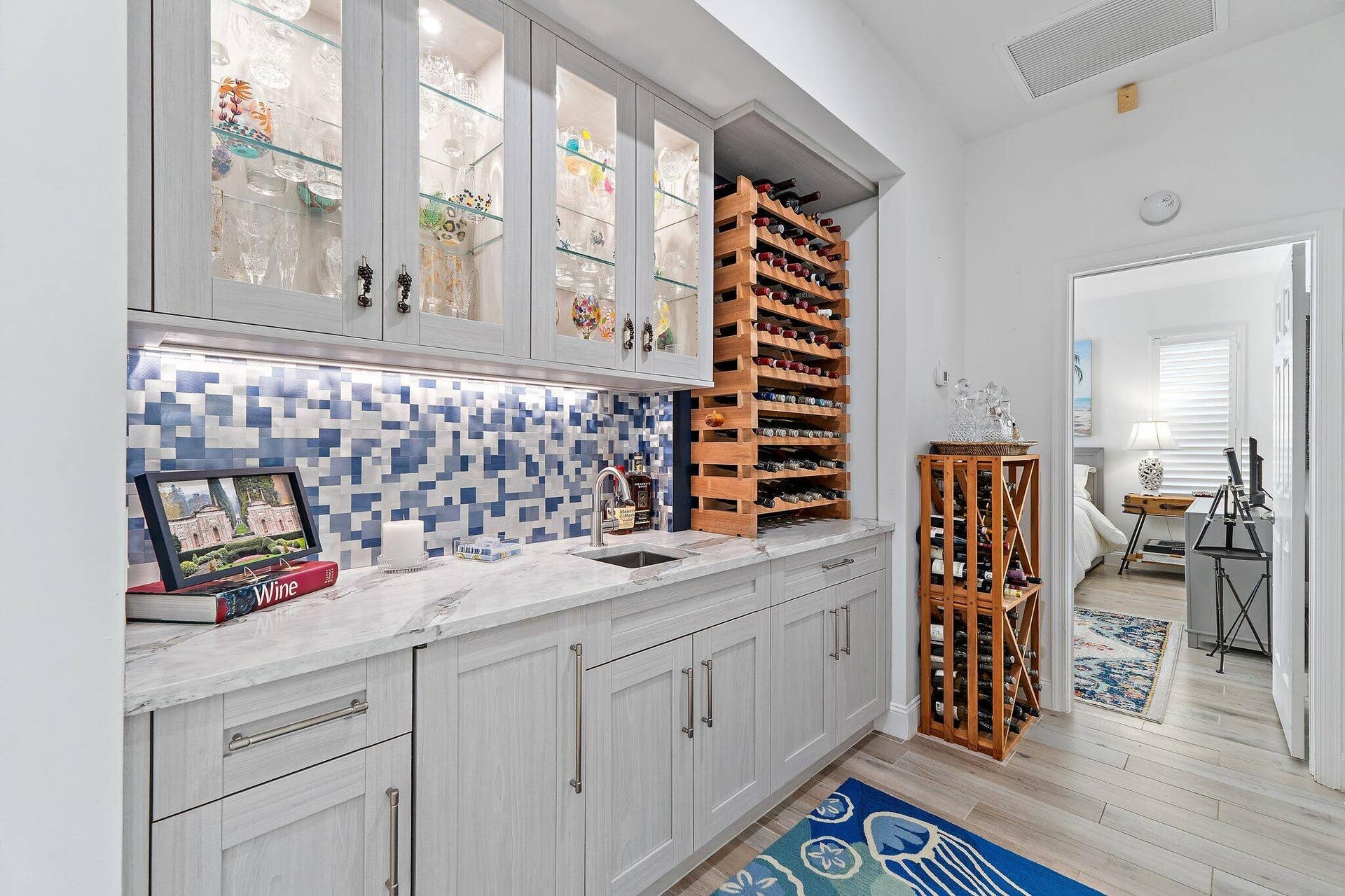 9906 SE Mahogany Way, Jupiter, FL 33469 Wet Bar