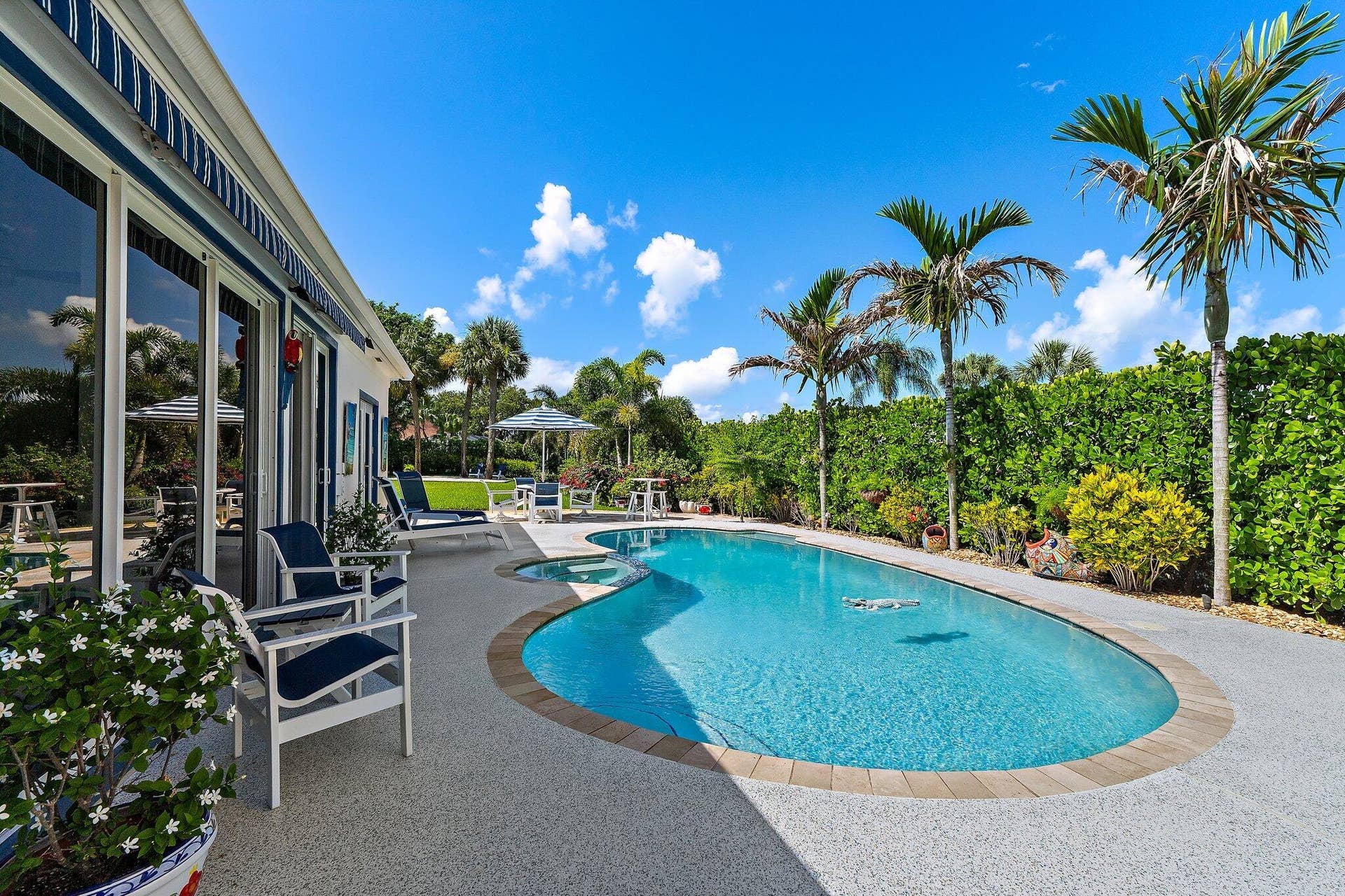 9906 SE Mahogany Way, Jupiter, FL 33469 Rear Pool View