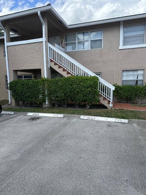 Property photo for 1004 Twin Lakes Drive, Coral Springs, FL