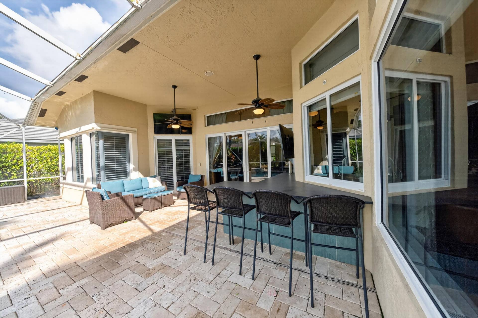 10506 NW 66th Street, Parkland, FL 33076 045-031-Patio-4000x2664