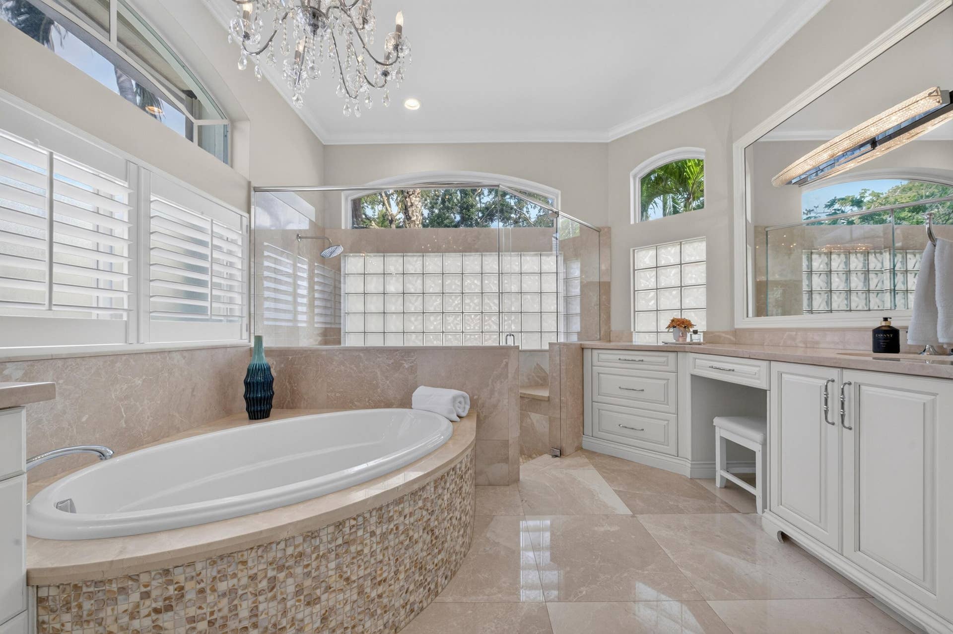 10506 NW 66th Street, Parkland, FL 33076 031-026-Primary Bath-4000x2666