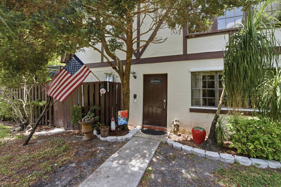 Property photo for 126 WEYBRIDGE Circle, #B, Royal Palm Beach, FL