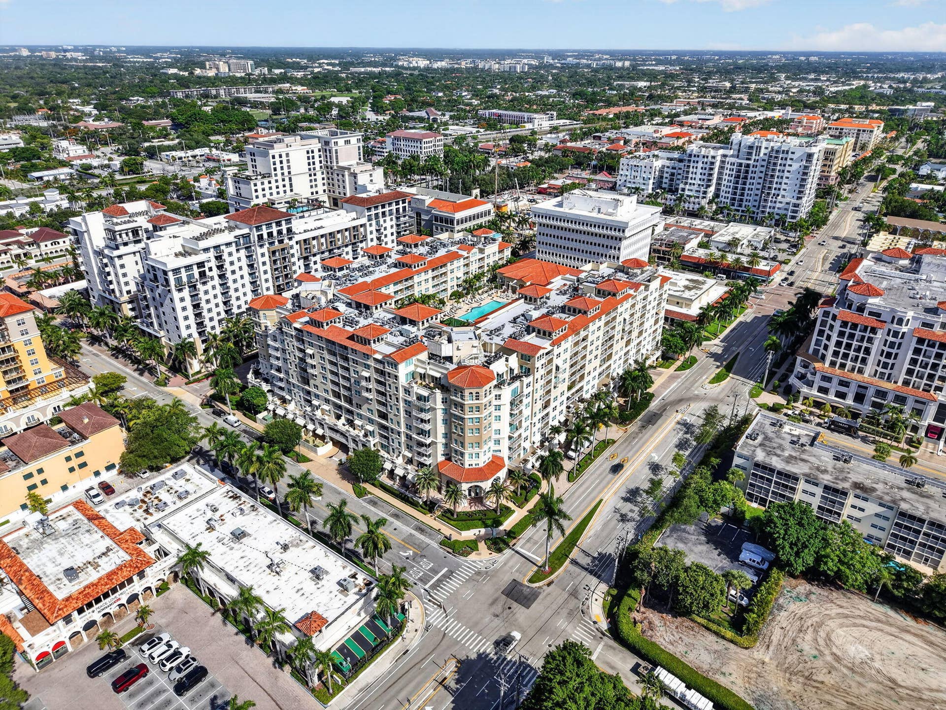 99 SE Mizner Boulevard, #345, Boca Raton, FL 33432 33-web-or-mls-DJI_20260817102205_0246_D