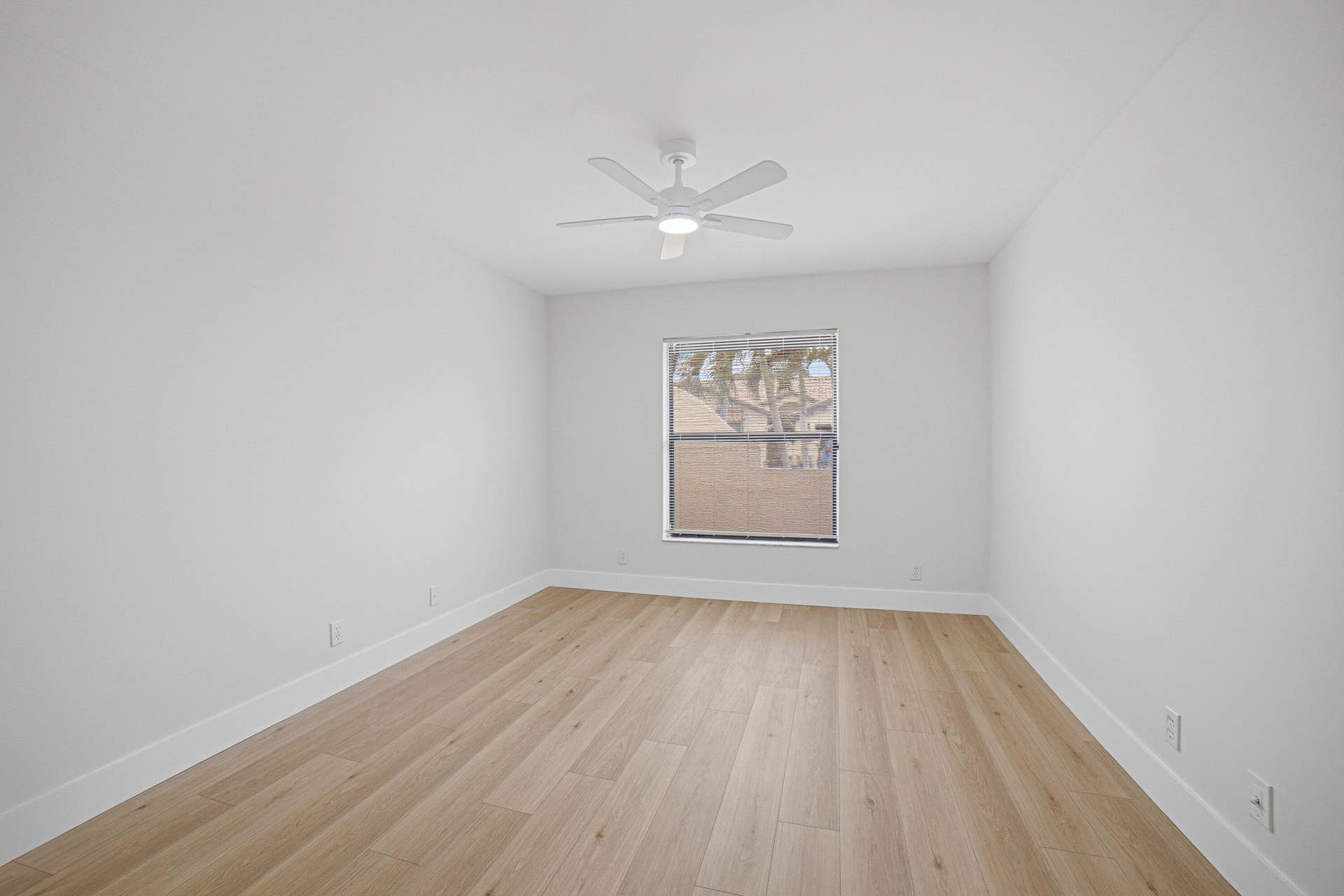 Guest bedroom B