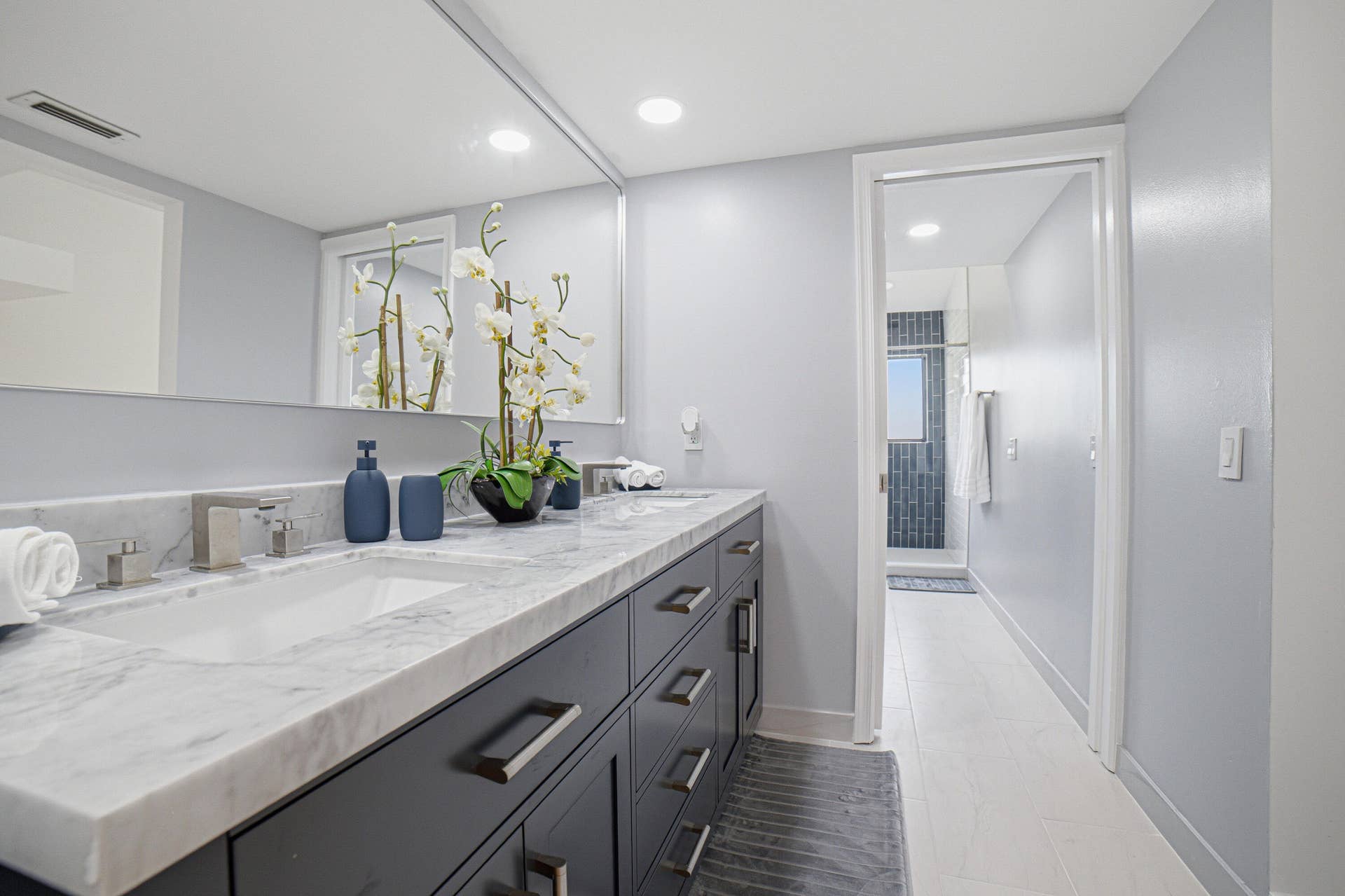 Bedroom1-Sink-B