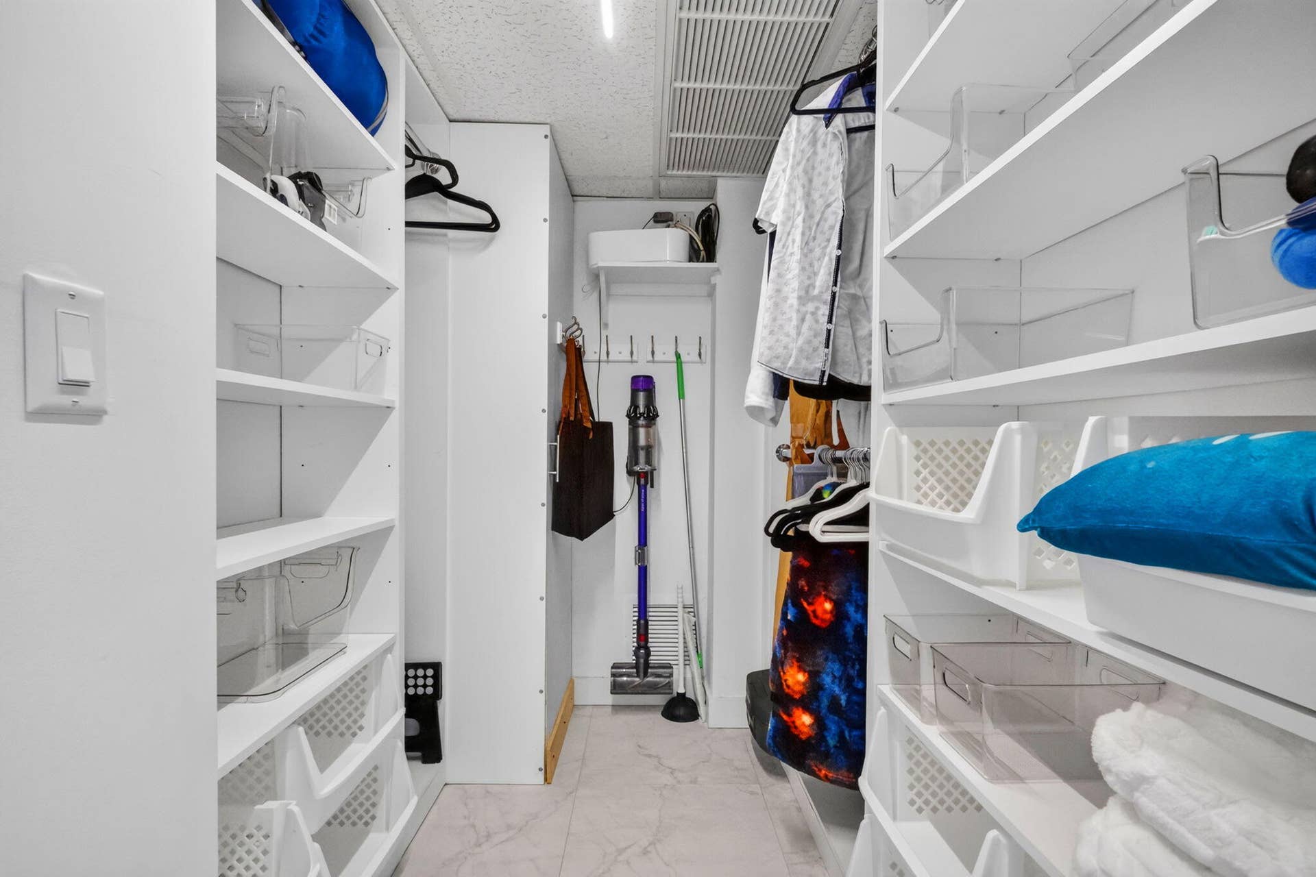 Walkin Closet