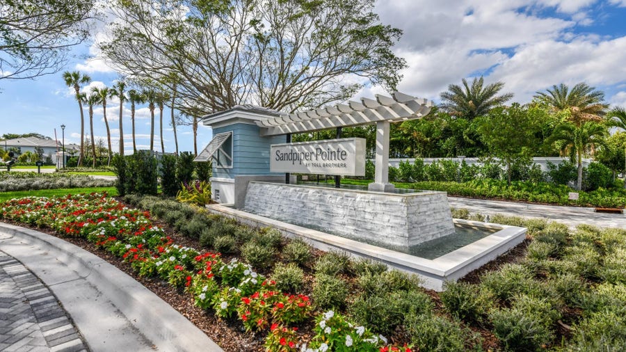 Property photo for 558 Sanderling Circle, Deerfield Beach, FL