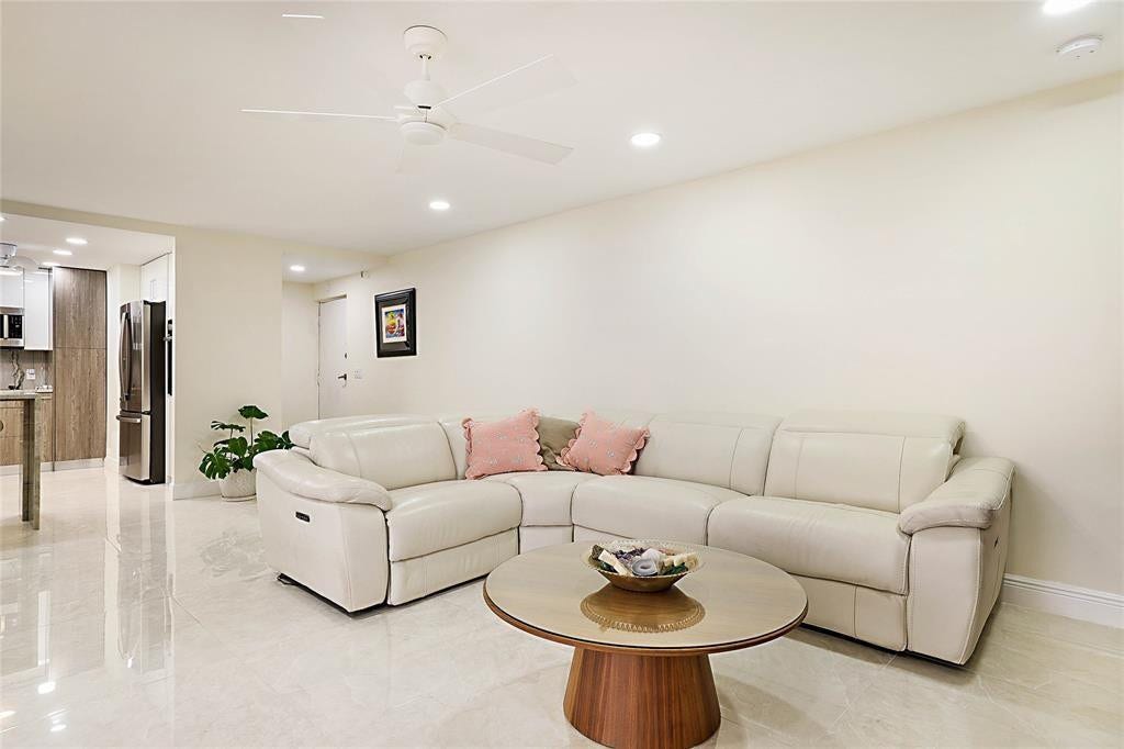 2800 N OCEAN Drive, #B-9A, Riviera Beach, FL 33404 Photo 5