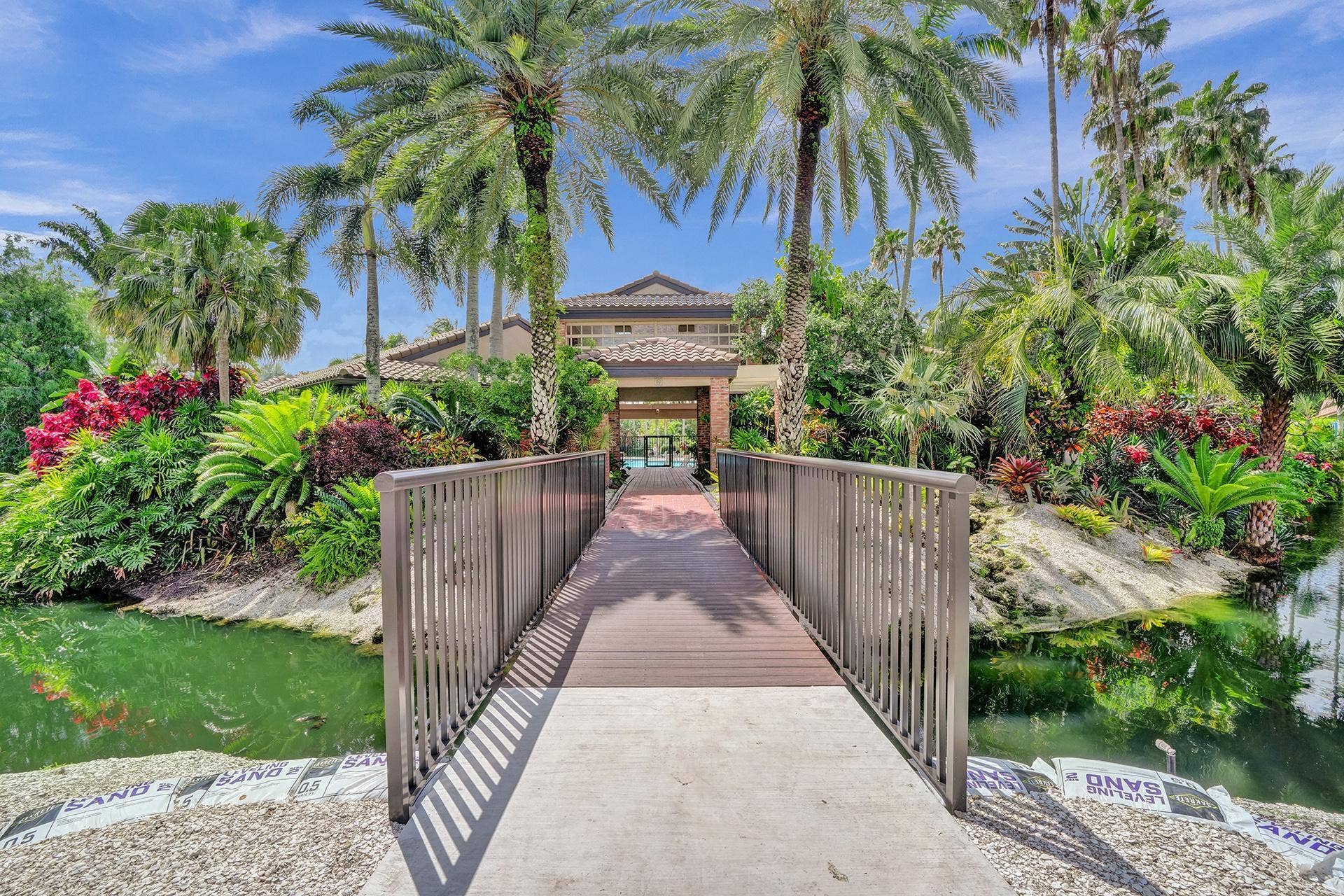 10729 EDINBURGH Street, Cooper City, FL 33026 DSC08783