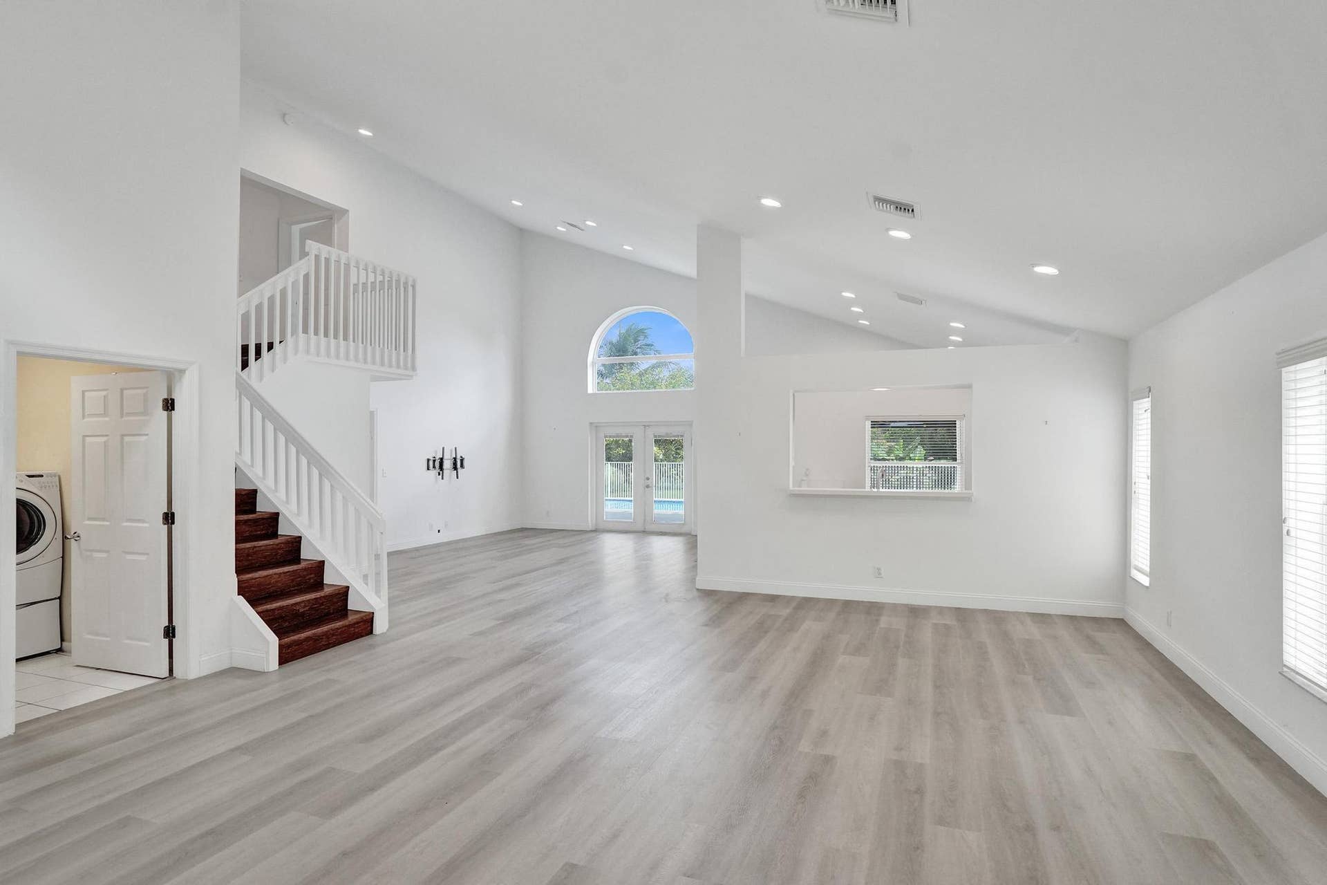 10729 EDINBURGH Street, Cooper City, FL 33026 DSC09472