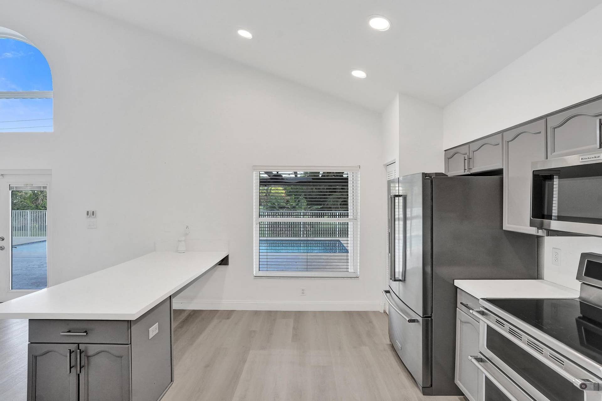 10729 EDINBURGH Street, Cooper City, FL 33026 DSC09514