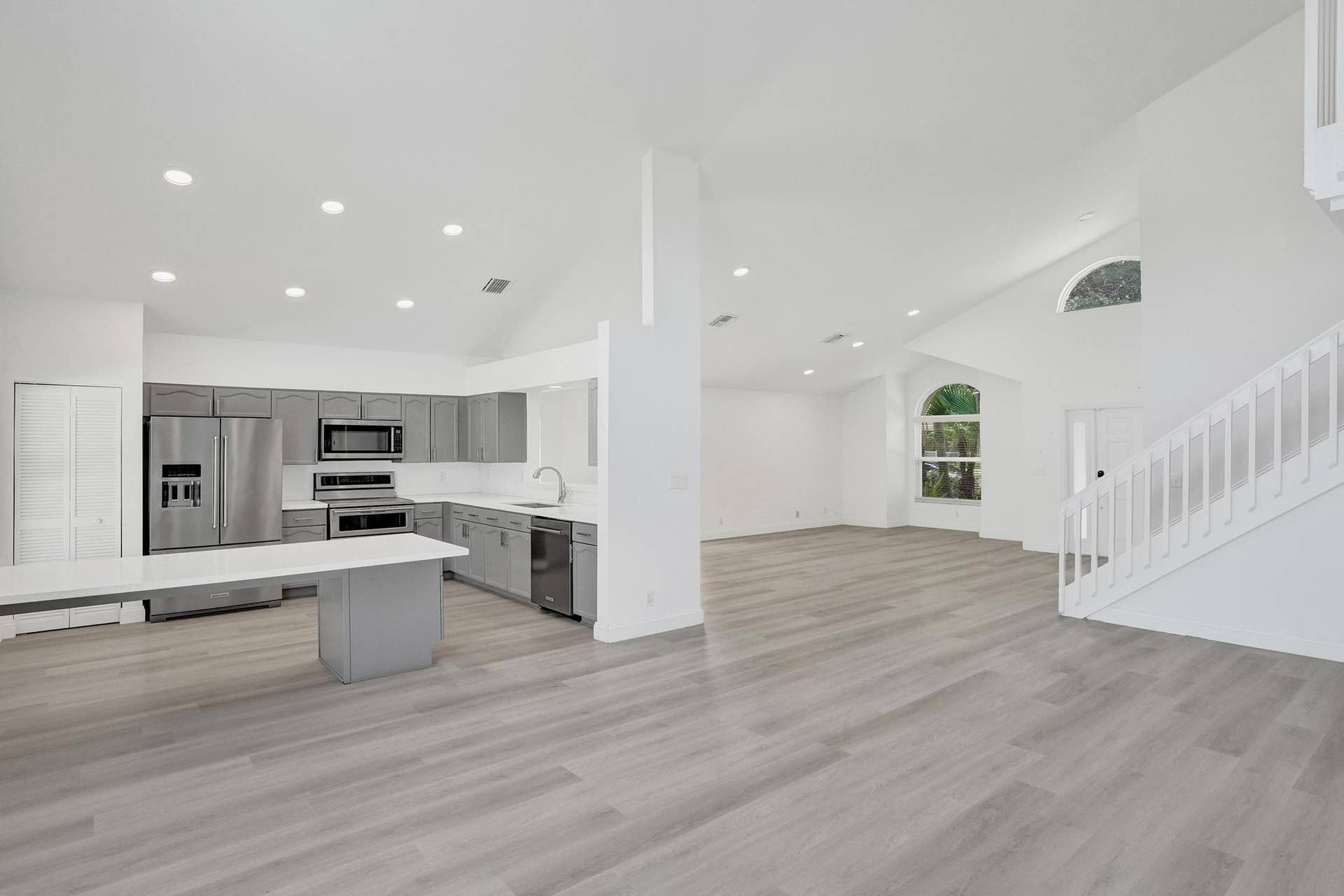 10729 EDINBURGH Street, Cooper City, FL 33026 DSC09496