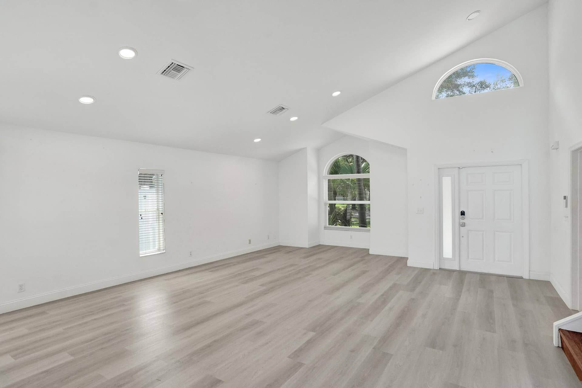 10729 EDINBURGH Street, Cooper City, FL 33026 DSC09475