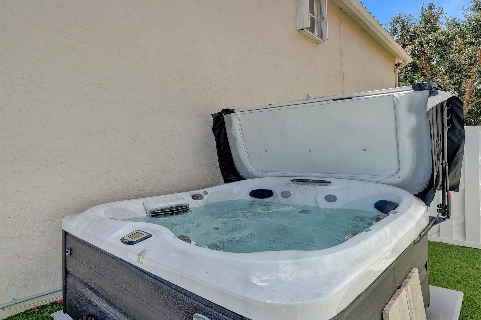 10729 EDINBURGH Street, Cooper City, FL 33026 DSC09583