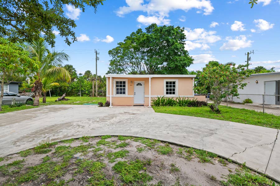 Property photo for 1808 NW 24TH Terrace, Fort Lauderdale, FL