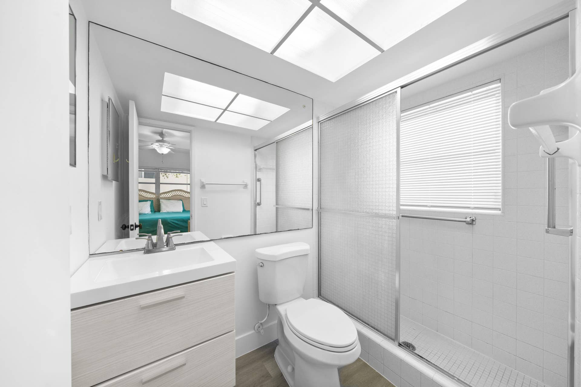 651 PINE Drive, #201, Pompano Beach, FL 33060 F7D5574E-B7FF-4CAD-867A-04FCE61D9C5F