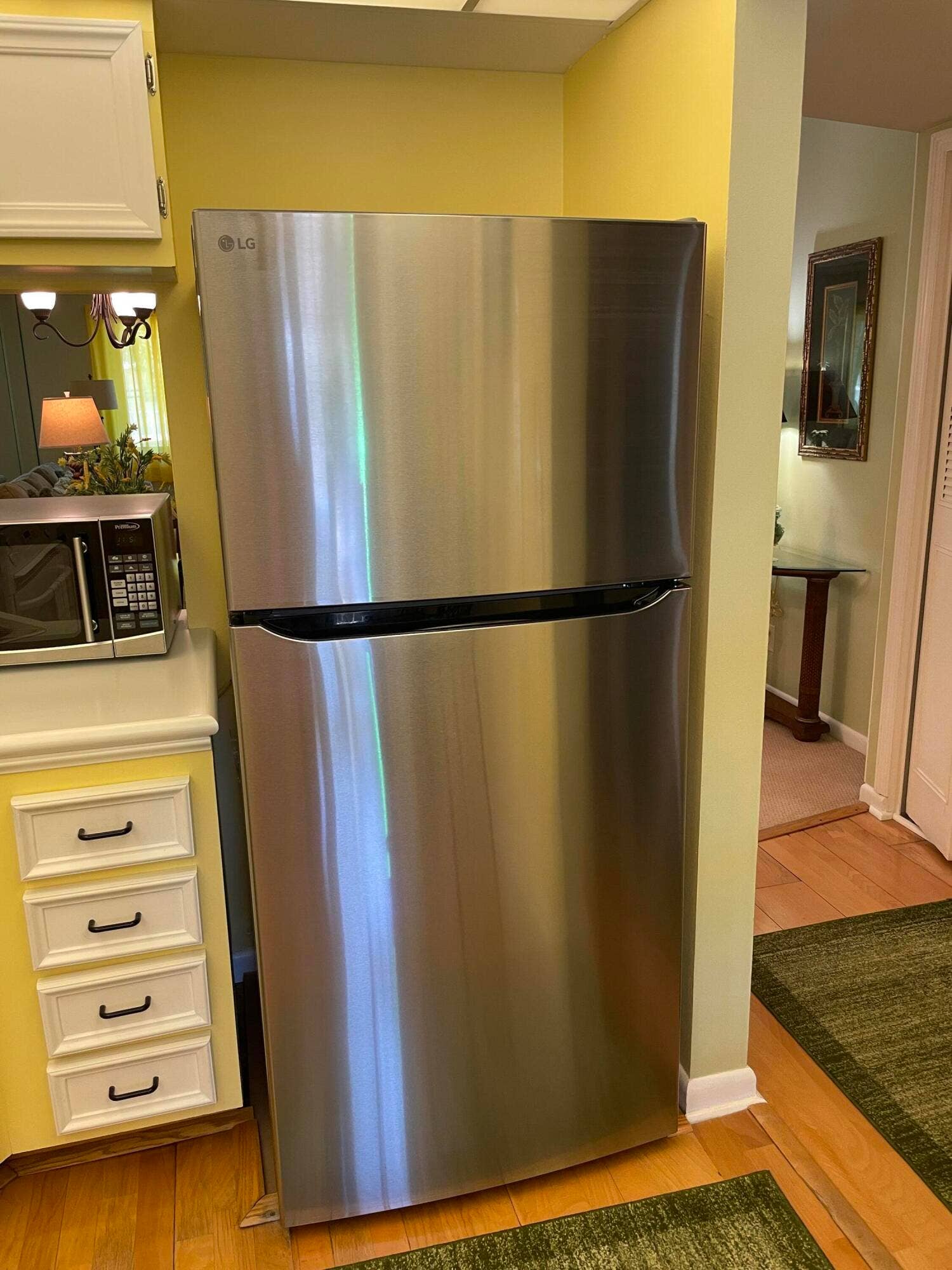 Brand New Stainless Steel Refrigerator installed first week of May 2026.