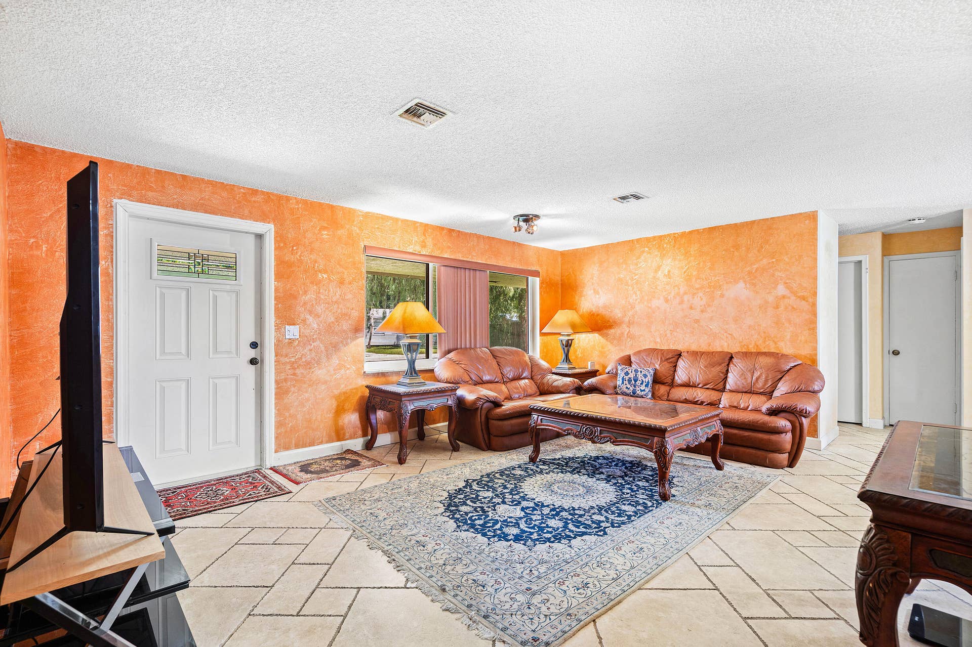 5811 SW 53RD Terrace, Davie, FL 33314 007-5811Southwest53rdTerrace-Davie-FL-33
