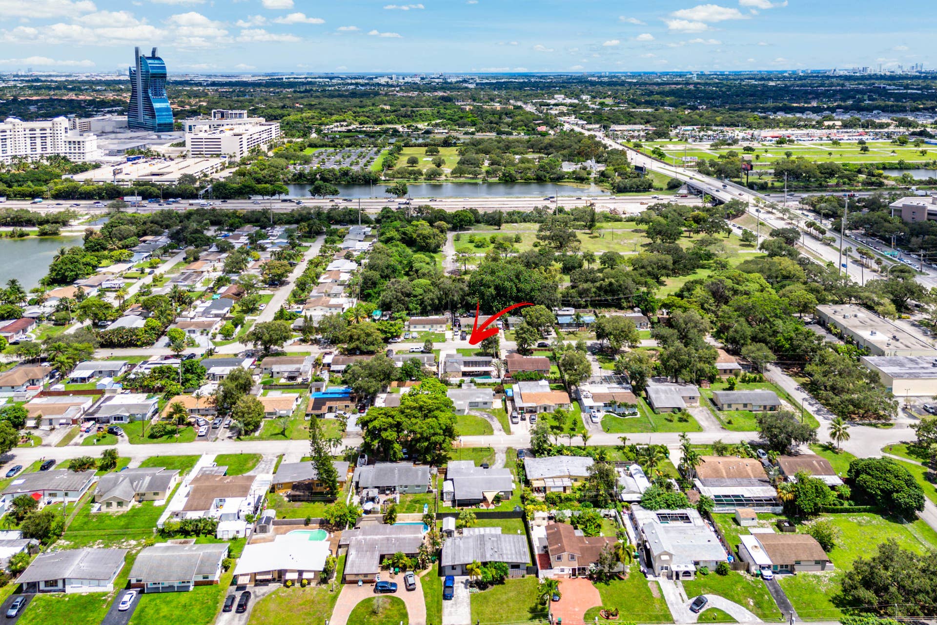 5811 SW 53RD Terrace, Davie, FL 33314 042-5811Southwest53rdTerrace-Davie-FL-33