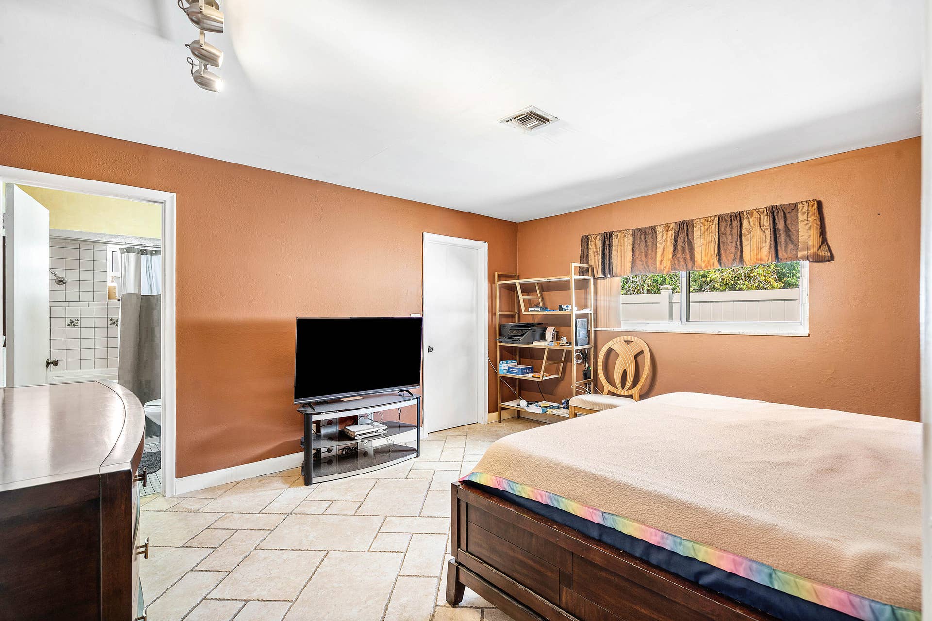 5811 SW 53RD Terrace, Davie, FL 33314 021-5811Southwest53rdTerrace-Davie-FL-33