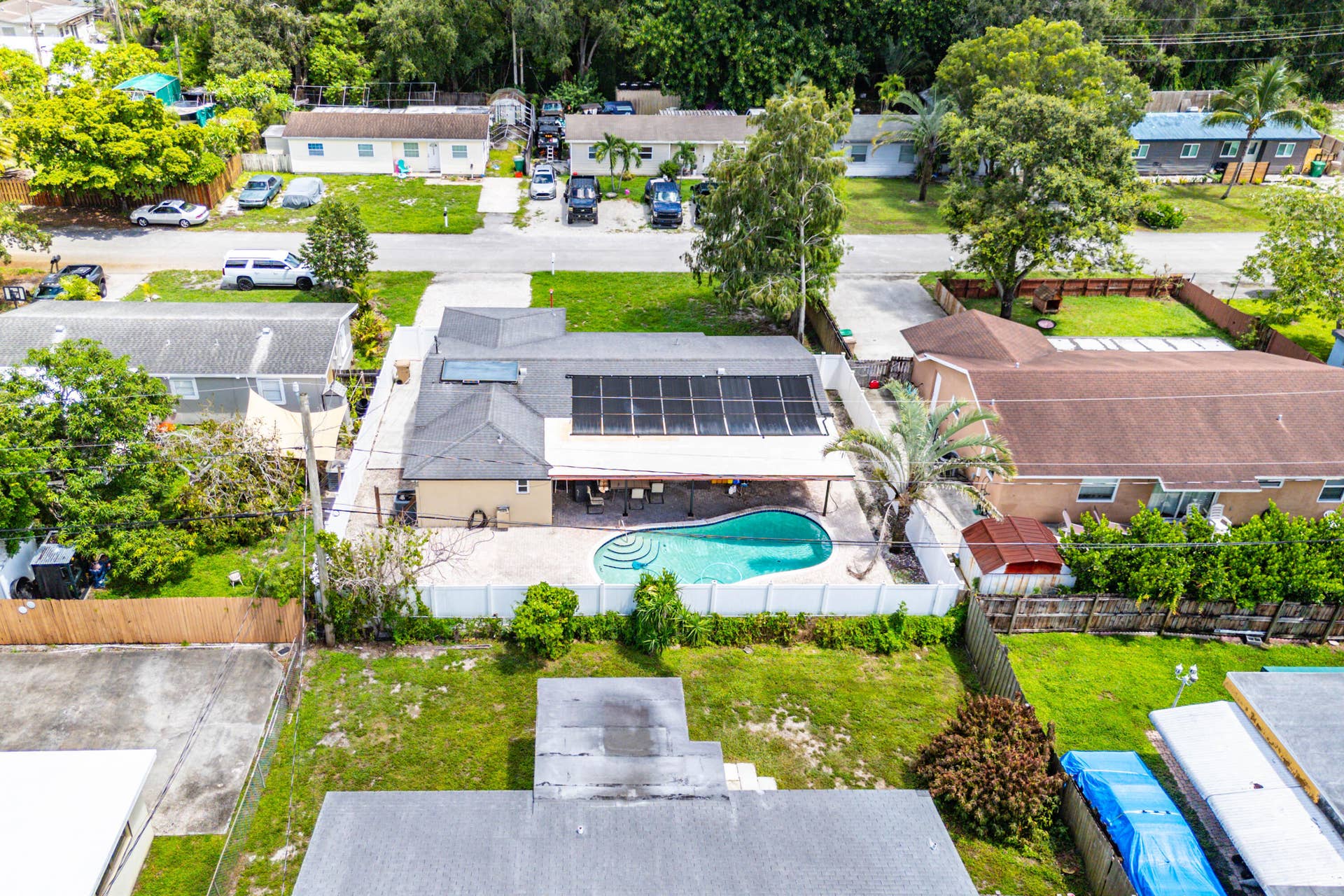 5811 SW 53RD Terrace, Davie, FL 33314 038-5811Southwest53rdTerrace-Davie-FL-33