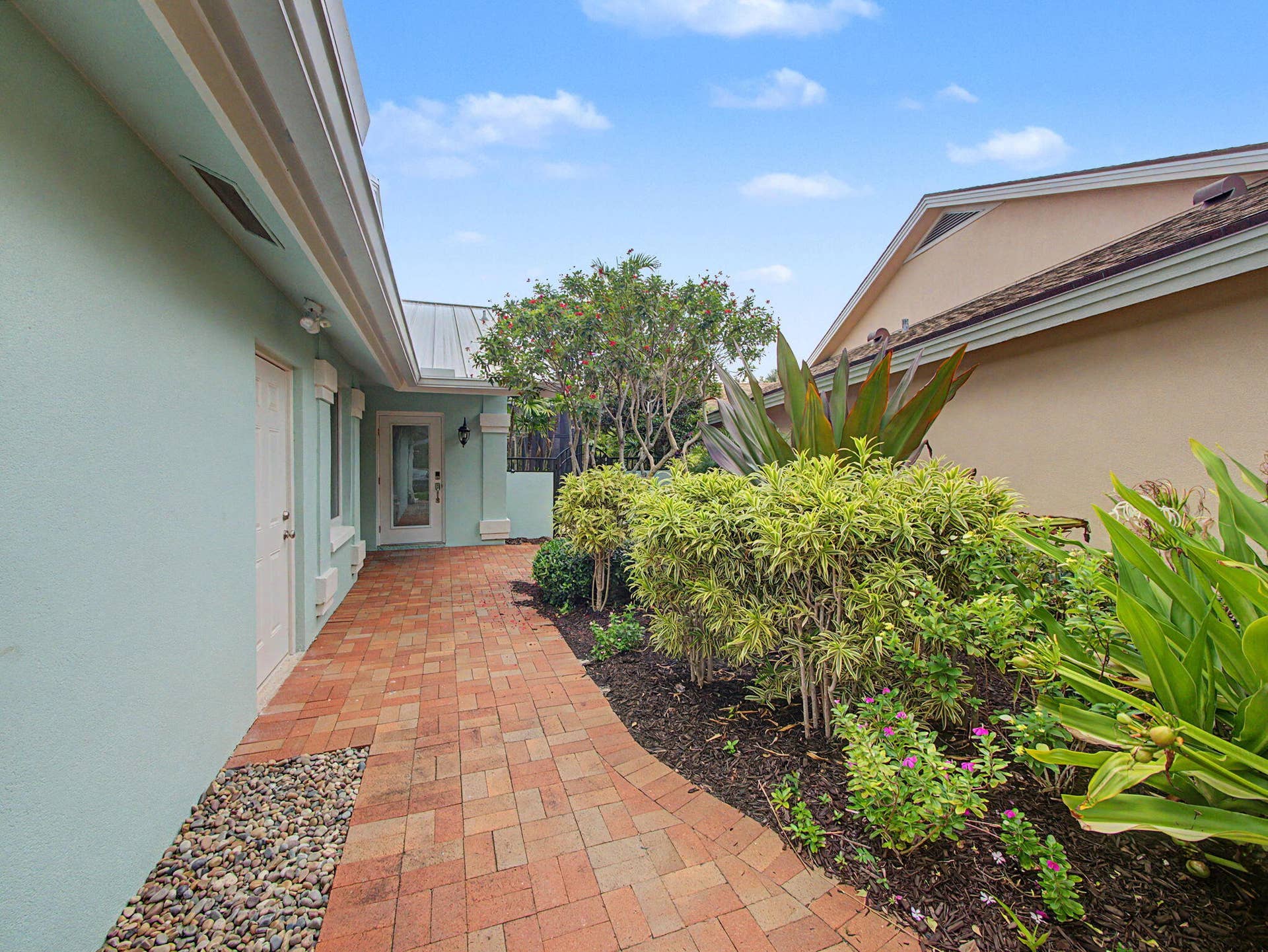 303 LEEWARD Drive, Jupiter, FL 33477 2-web-or-mls-002