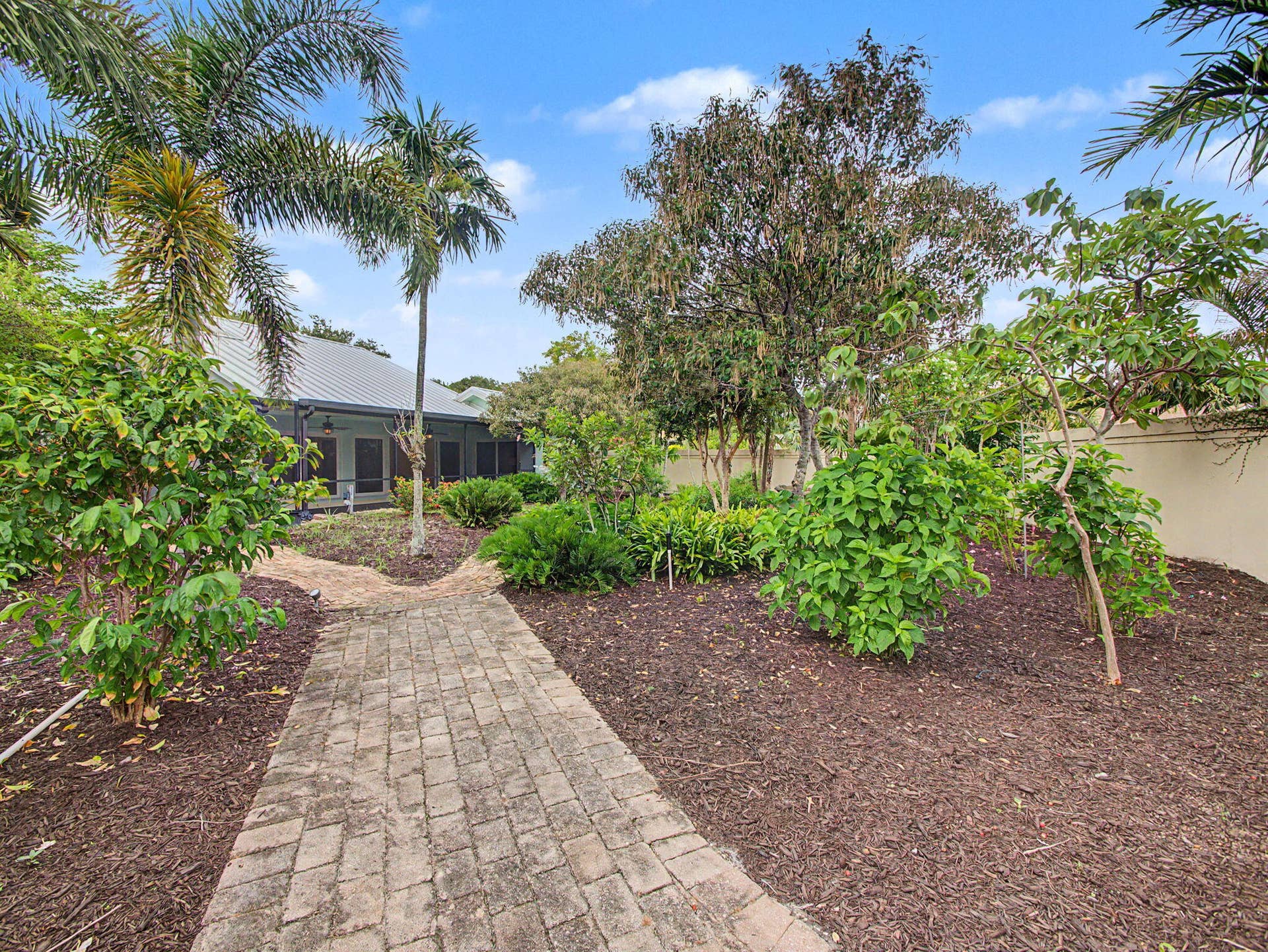 303 LEEWARD Drive, Jupiter, FL 33477 29-web-or-mls-028