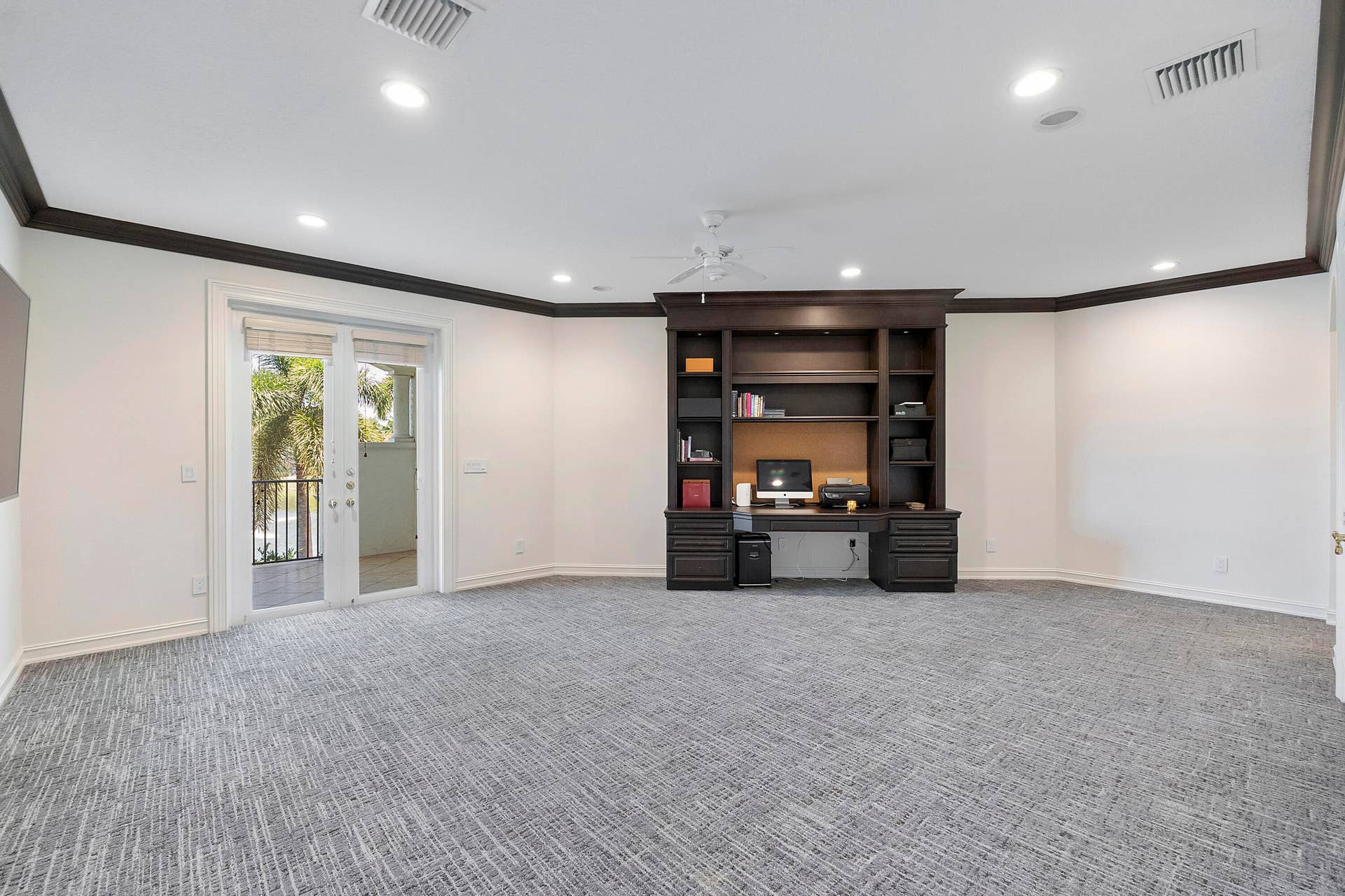 366 Sweet Bay Ave_060