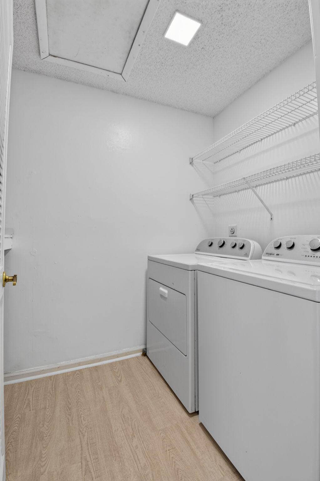 9621 BOCA GARDENS Circle N, #C, Boca Raton, FL 33496 LAUNDRY ROOM
