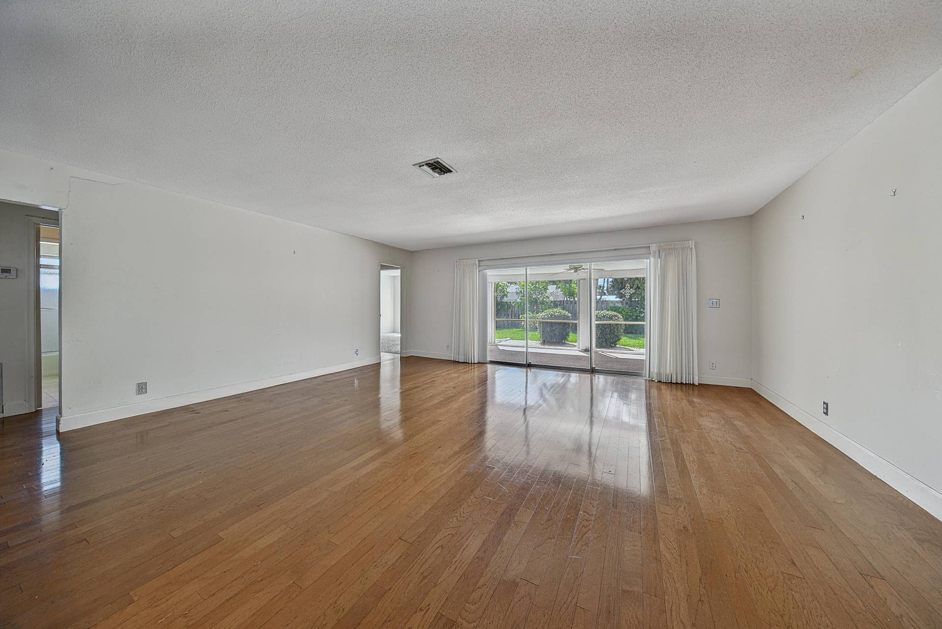 4141 NE 23RD Avenue, Lighthouse Point, FL 33064 balistreri-interior-5