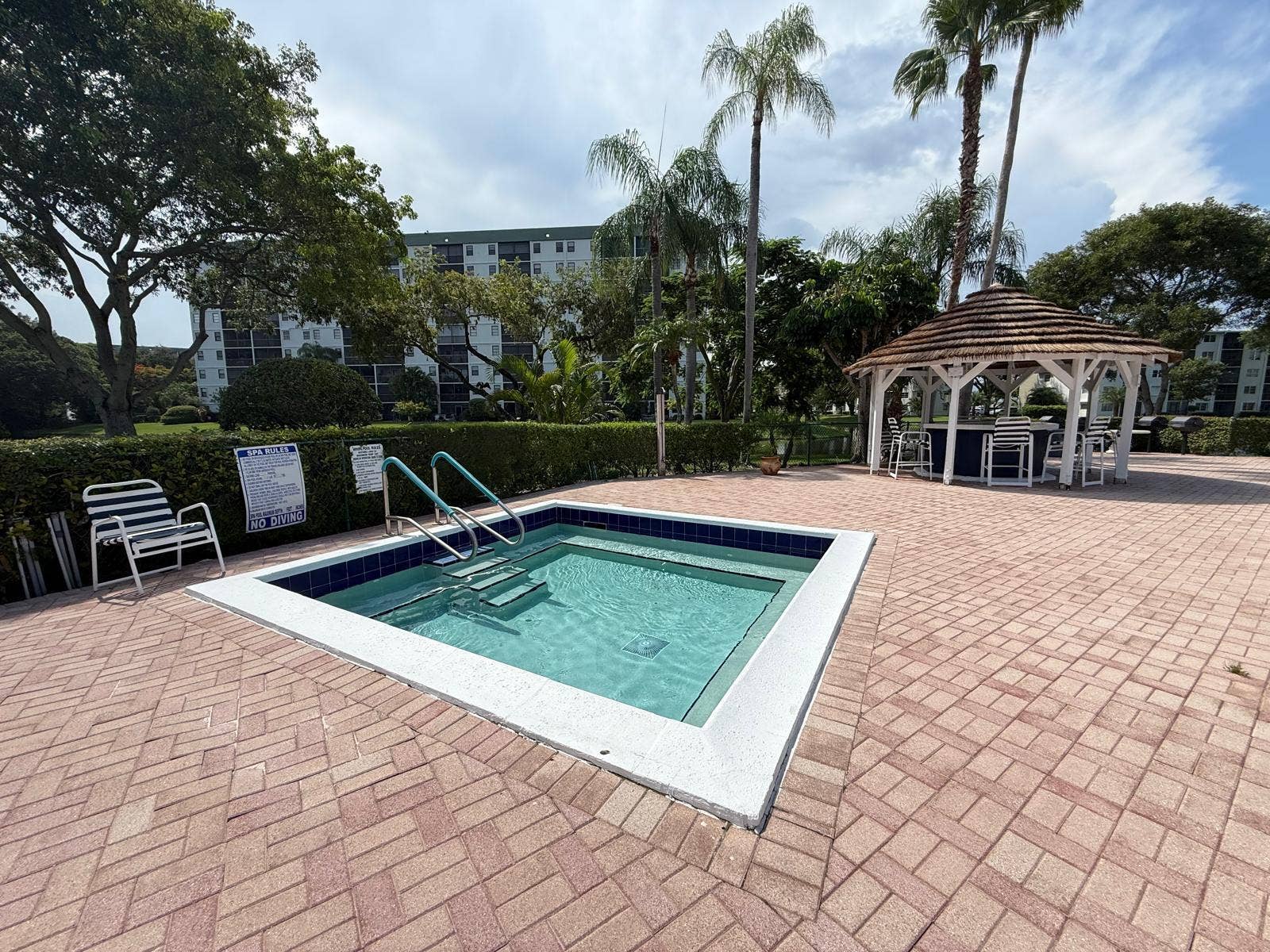 2215 CYPRESS ISLAND Drive, #505, Pompano Beach, FL 33069 Island Hot tub and Gazebo