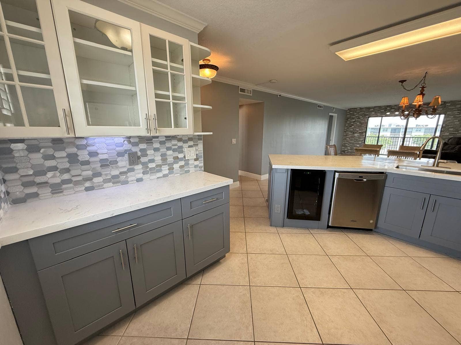 2215 CYPRESS ISLAND Drive, #505, Pompano Beach, FL 33069 Kitchen