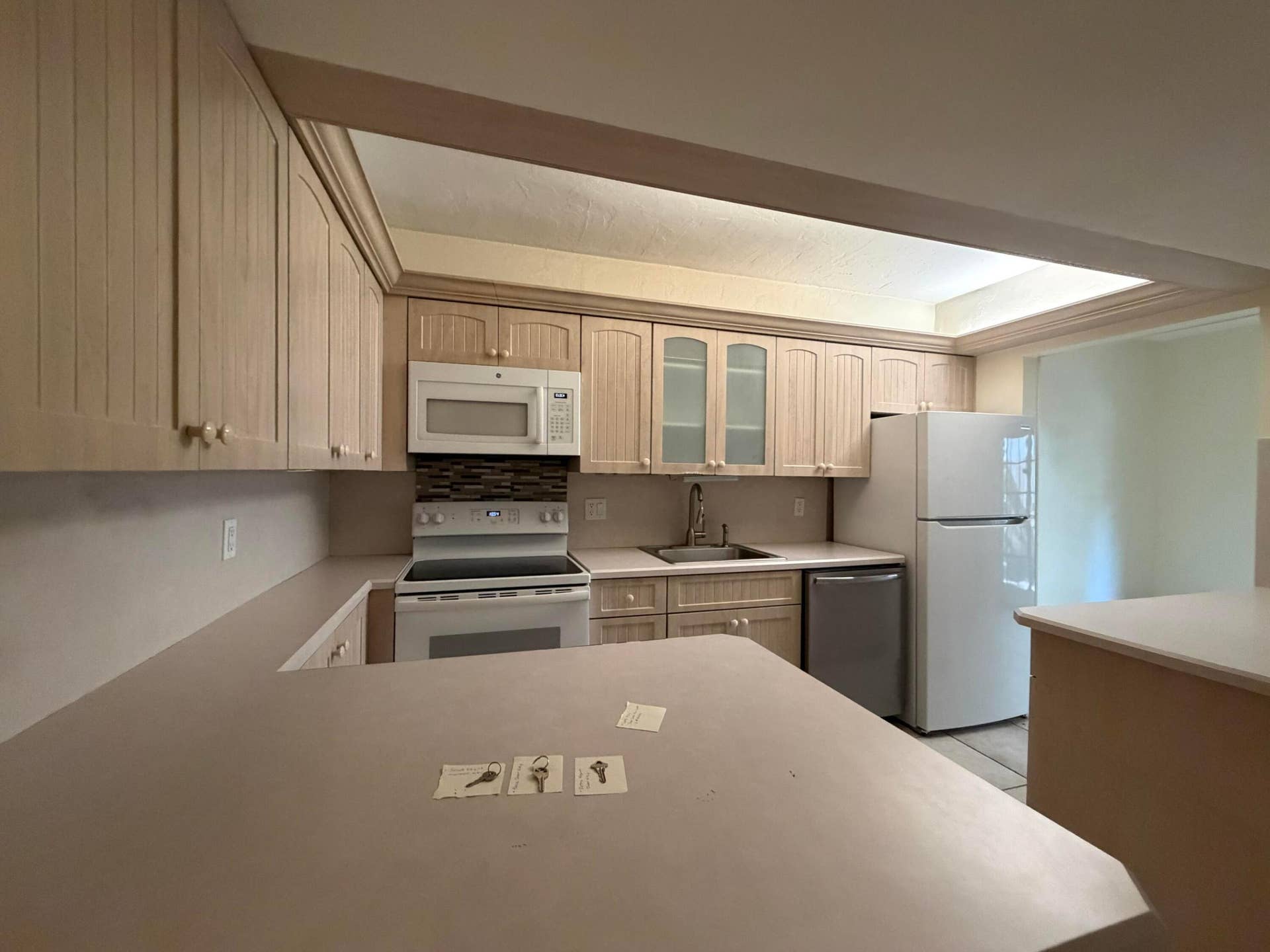 917 NE 16th Avenue, #1, Fort Lauderdale, FL 33304 IMG_5705
