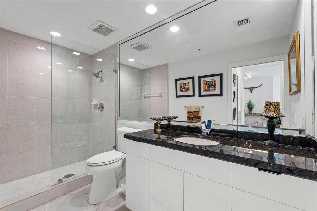347 N New River Drive E, #310, Fort Lauderdale, FL 33301 310 pic 16
