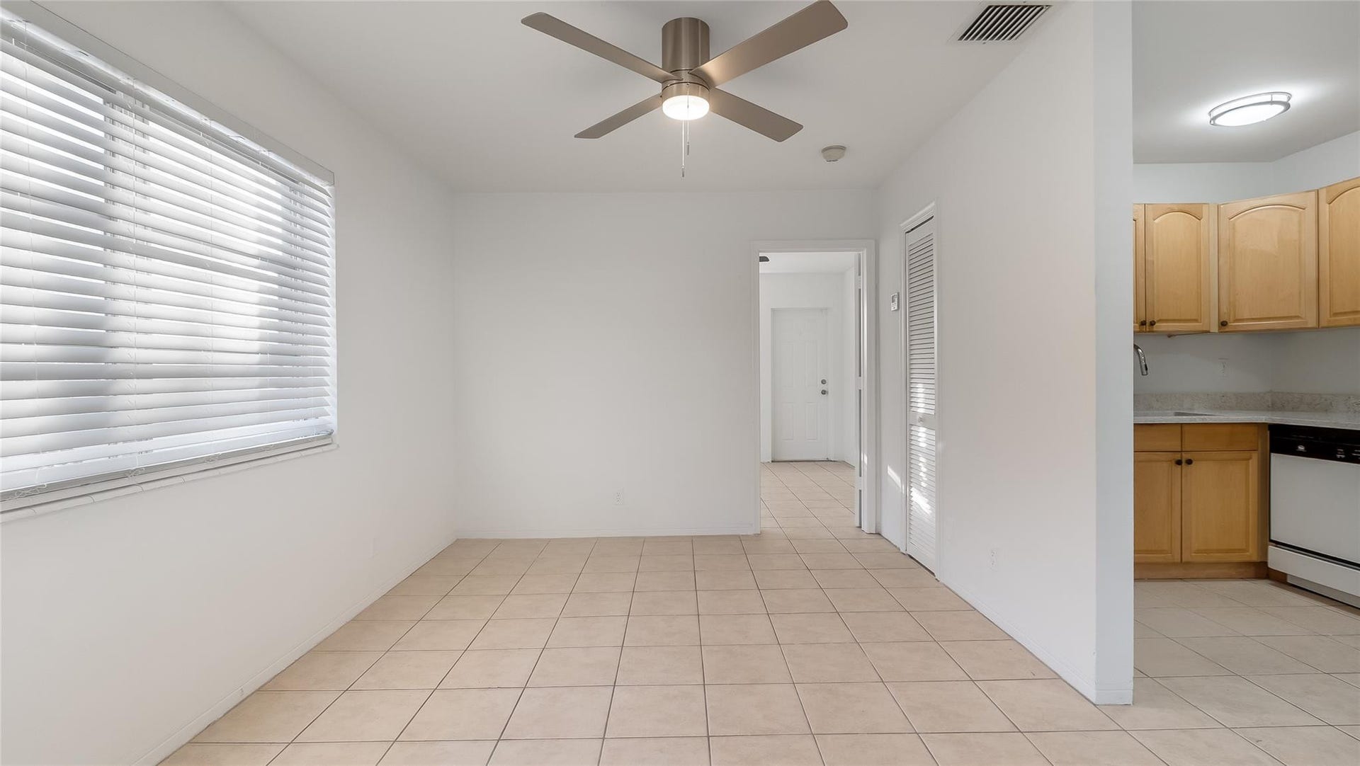709 SE 15TH Street, #1, Fort Lauderdale, Fort Lauderdale, FL 33316 Photo 11